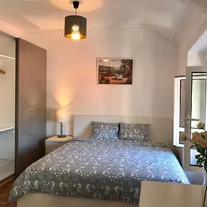 Luciano Resident , Lisboa Portugal
